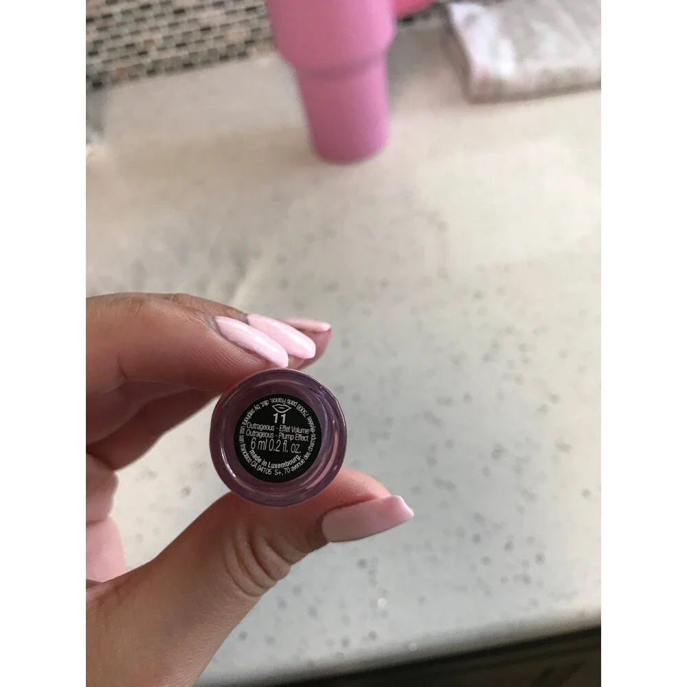 Sephora pink sparkly plumping lipgloss